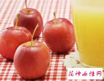 每天饮用两杯苹果汁可预防老年痴呆